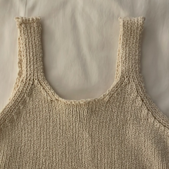 Knitted Tank - Picture 3 of 4